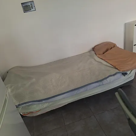 Apartment Spacious 1 Bedroom In Center Of